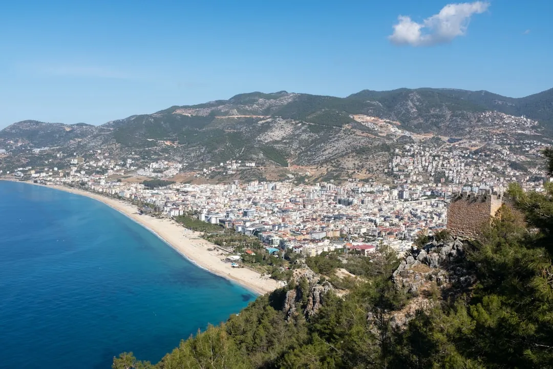Guide till Alanya 2026 — Turkiets mest populära badort