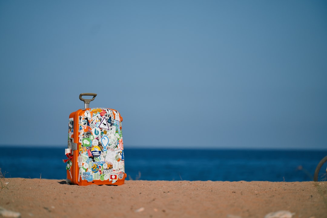 Packlista för all inclusive — komplett checklista 2026