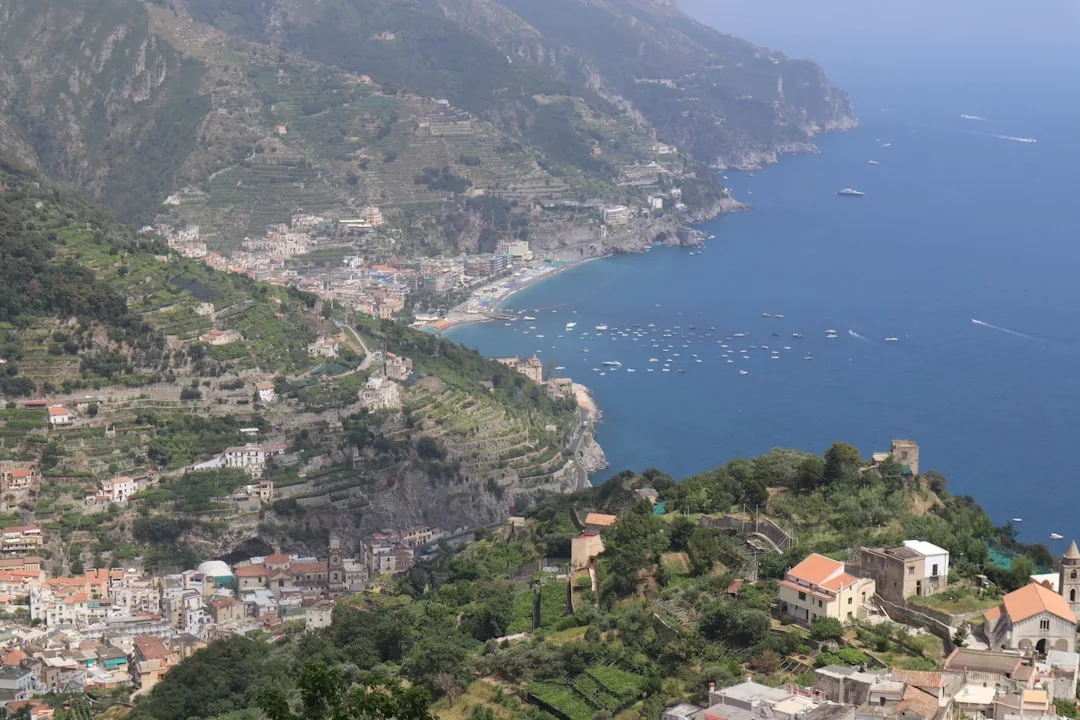 Amalfikusten vs Cinque Terre — vilken kust är bäst?