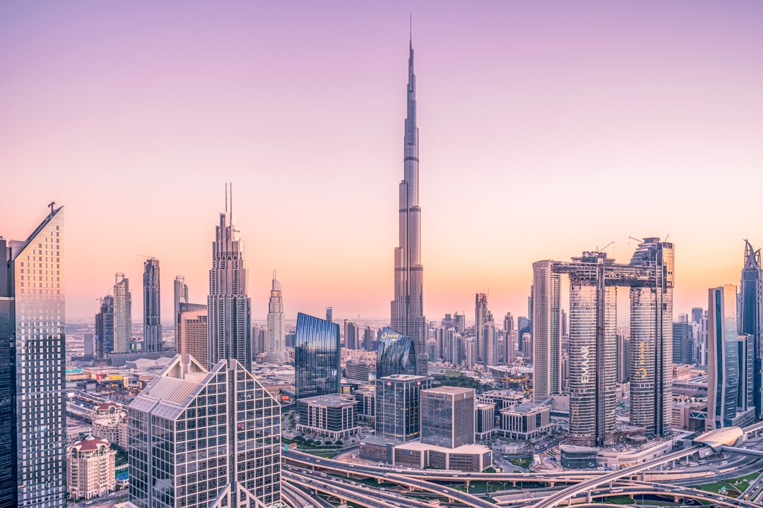 Charter till Dubai 2026 — Apollo, TUI och paketresor