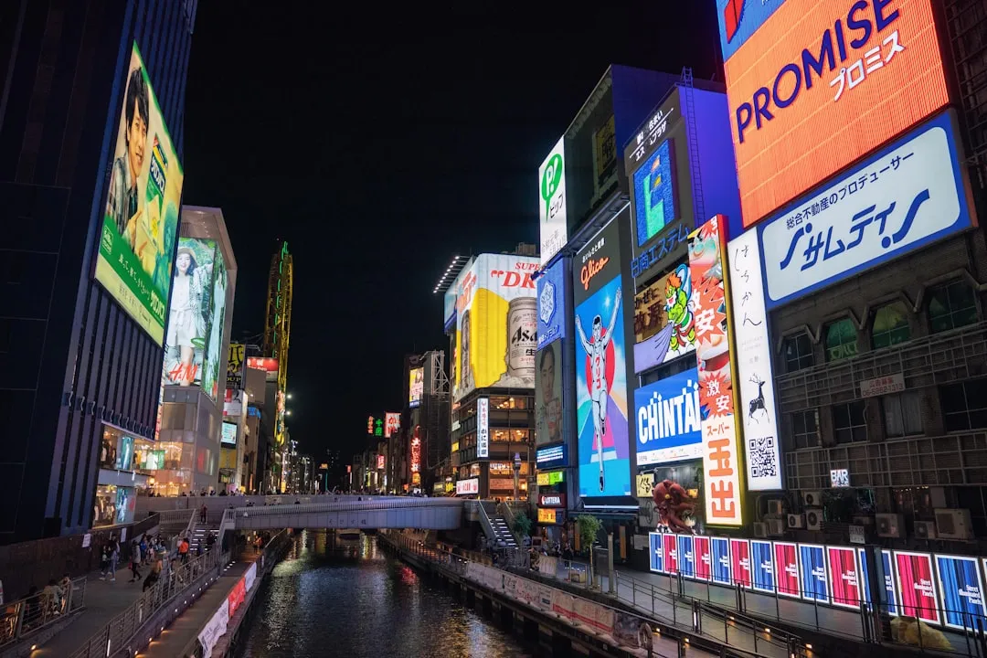 Dotonbori 2026 — Osakas neonbelysta matgata