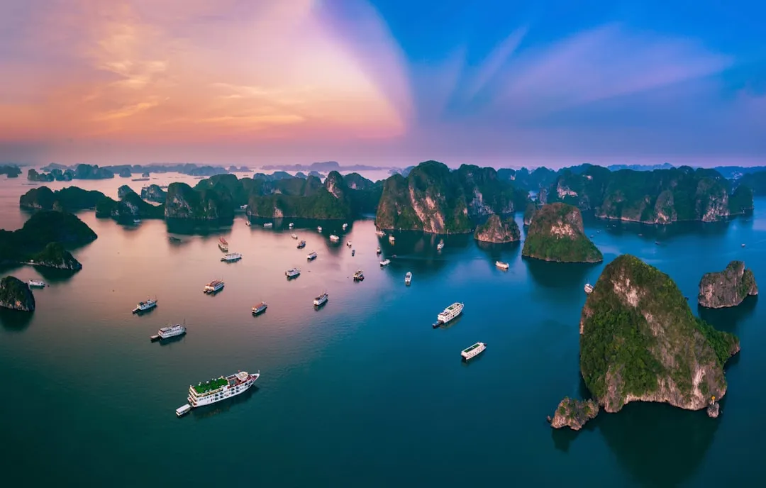 Halong Bay-kryssning — Övernattning på junken
