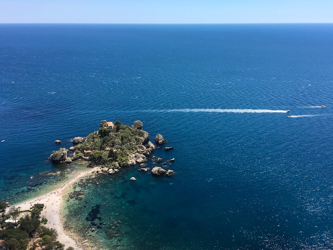Isola Bella 2026 — Taorminas pärla i Medelhavet