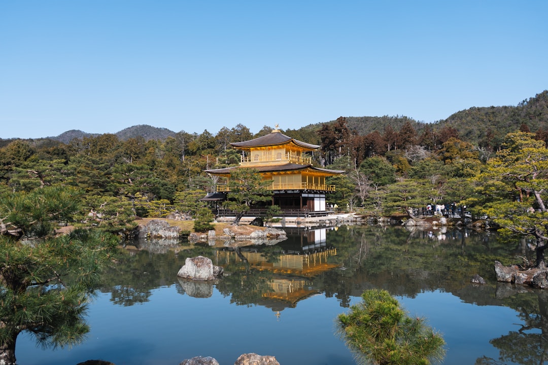Kyotos 10 bästa tempel 2026 — Kinkaku-ji till Fushimi Inari
